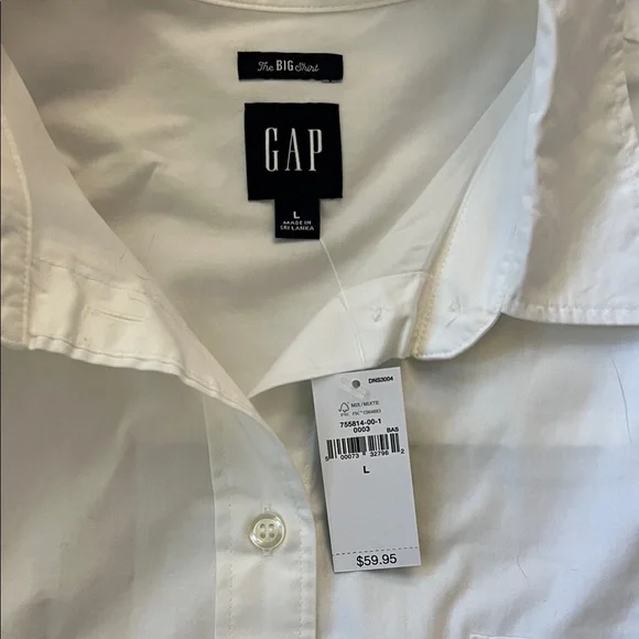GAP White Button Down Shirt - Picture 2 of 4